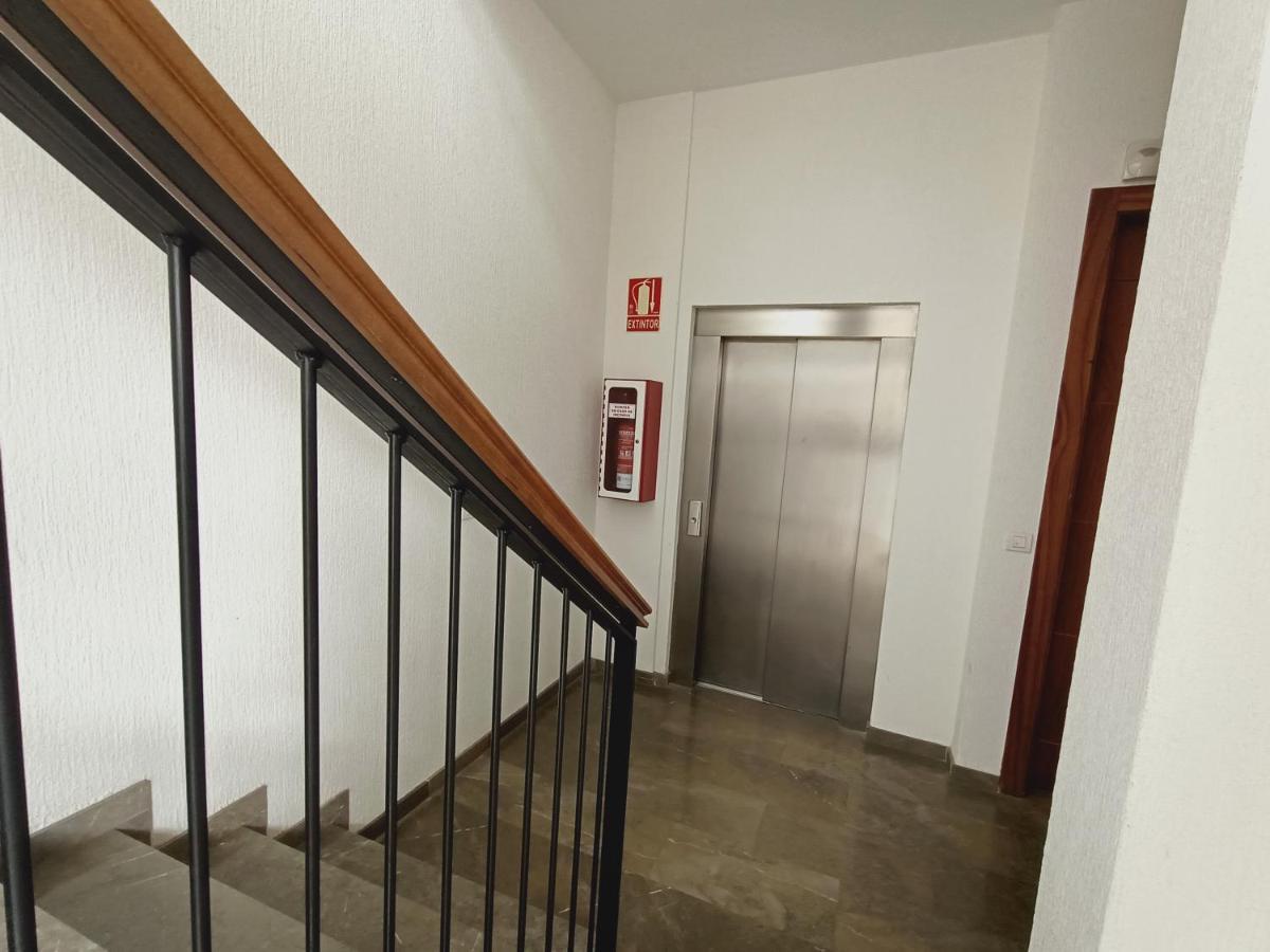 Apartamento Nueva Del Santisimo Granada Exterior photo