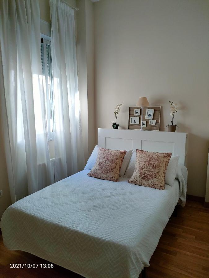 Apartamento Nueva Del Santisimo Granada Exterior photo